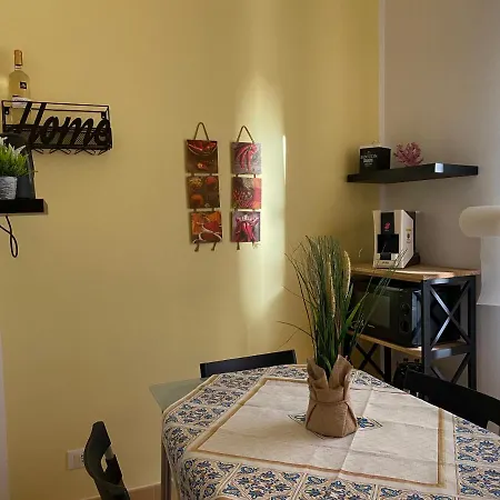 La Casetta Di Ale Apartment *