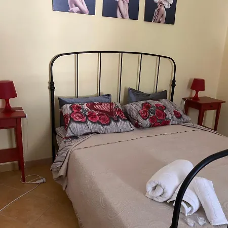 La Casetta Di Ale Apartament *